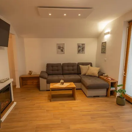 Apartman Vineyard Mayolka - Happy *